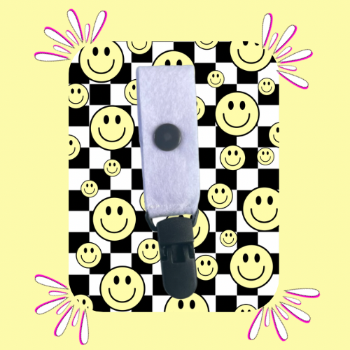 Smiley Check Small Tubie Clip